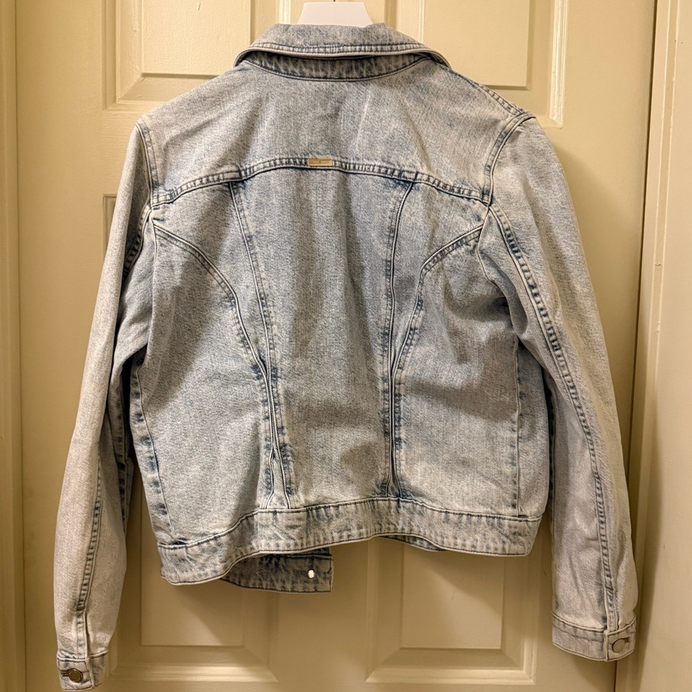 White House Black Market Light Blue Denim Jacket - Picture 4 of 4